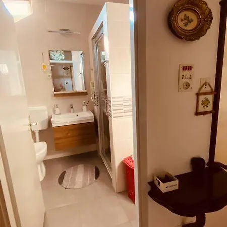 شقة Lenny's Peaceful Getaway Flat سكوبجي