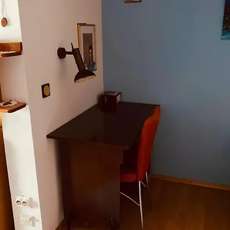 شقة Lenny's Peaceful Getaway Flat *