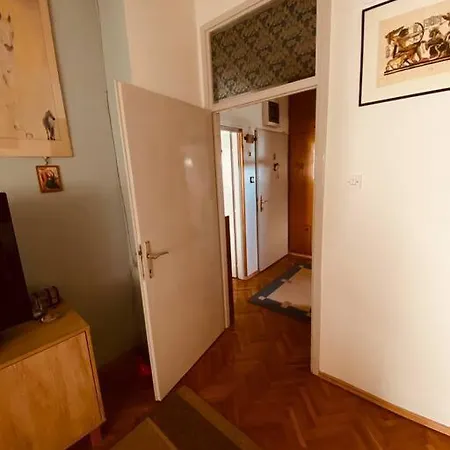 Lenny's Peaceful Getaway Flat