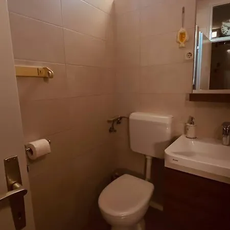 Lenny's Peaceful Getaway Flat شقة *